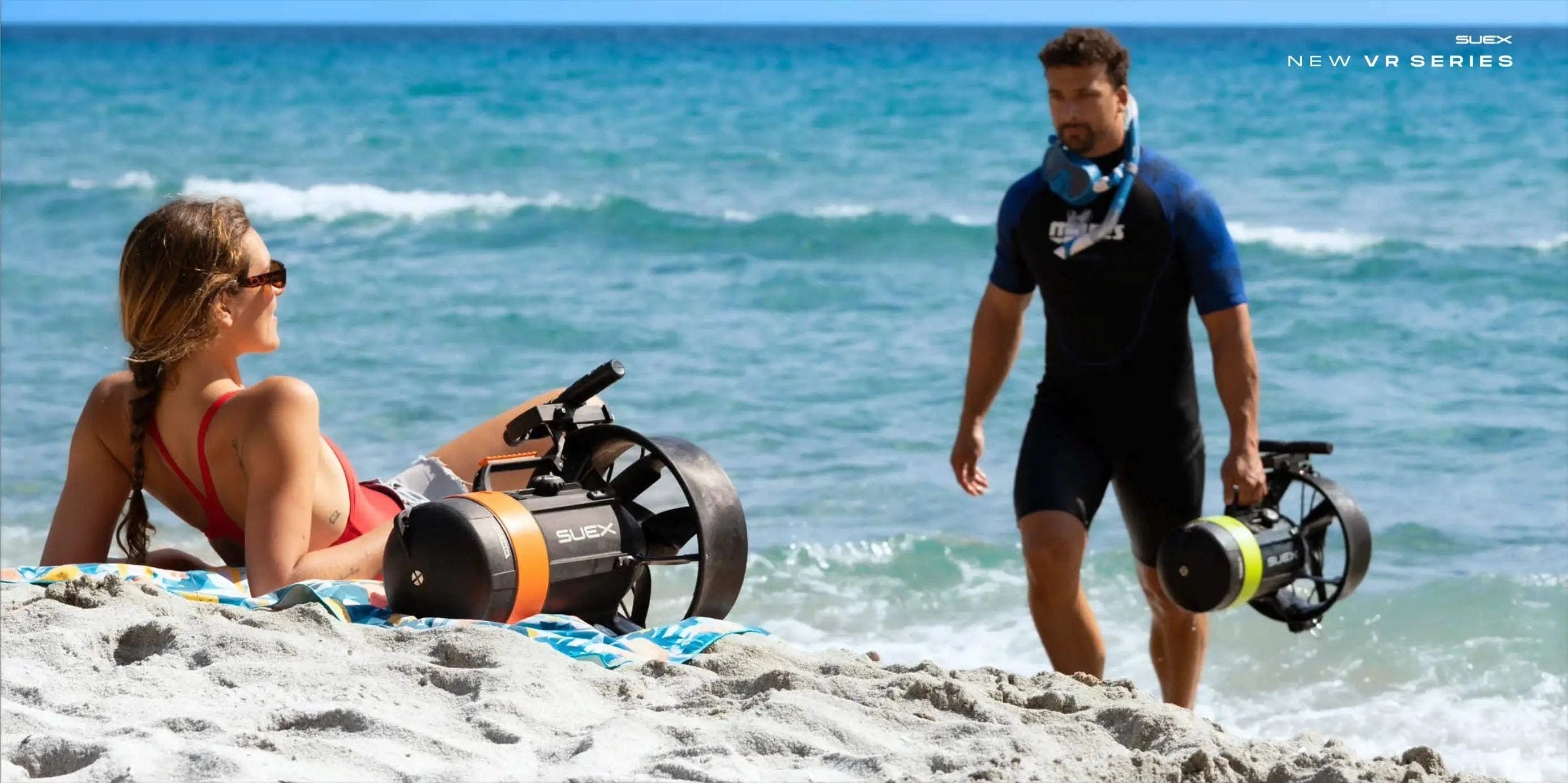 VR Series beachgoers with underwater scooter